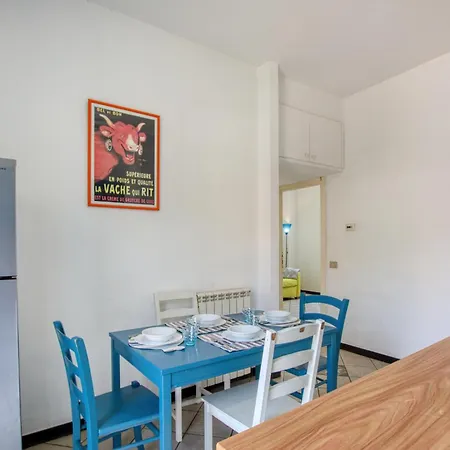 2 Bedroom Gorgeous In Apartman *